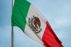 Empresas en México proyectan alzas salariales de hasta 5% para 2027, un nivel que apenas empata con la inflación