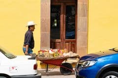 Salario mínimo en México: siete años de alzas de doble dígito, pero ¿a quién llegan realmente?